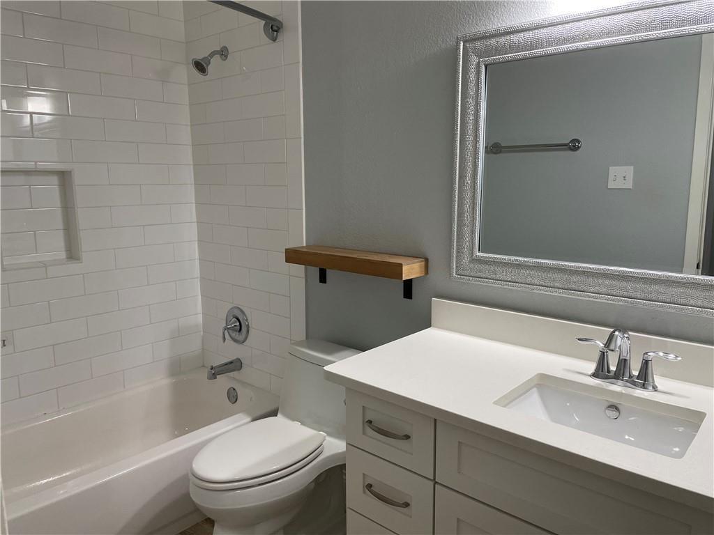 11636 Quarter Horse Trail Austin TX 78750