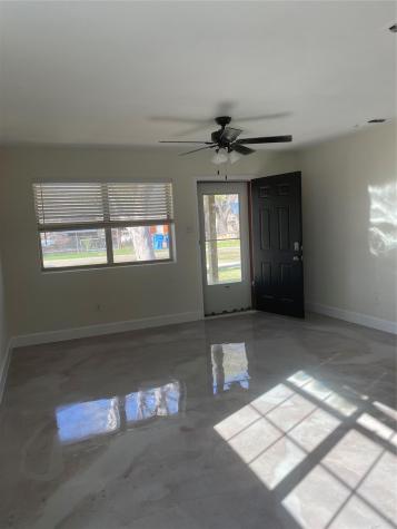 805 Laurel Street Bastrop TX 78602