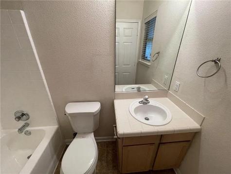 5701 Signal Point Austin TX 78724