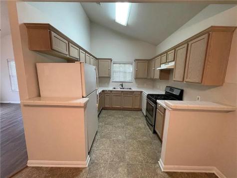 5701 Signal Point Austin TX 78724