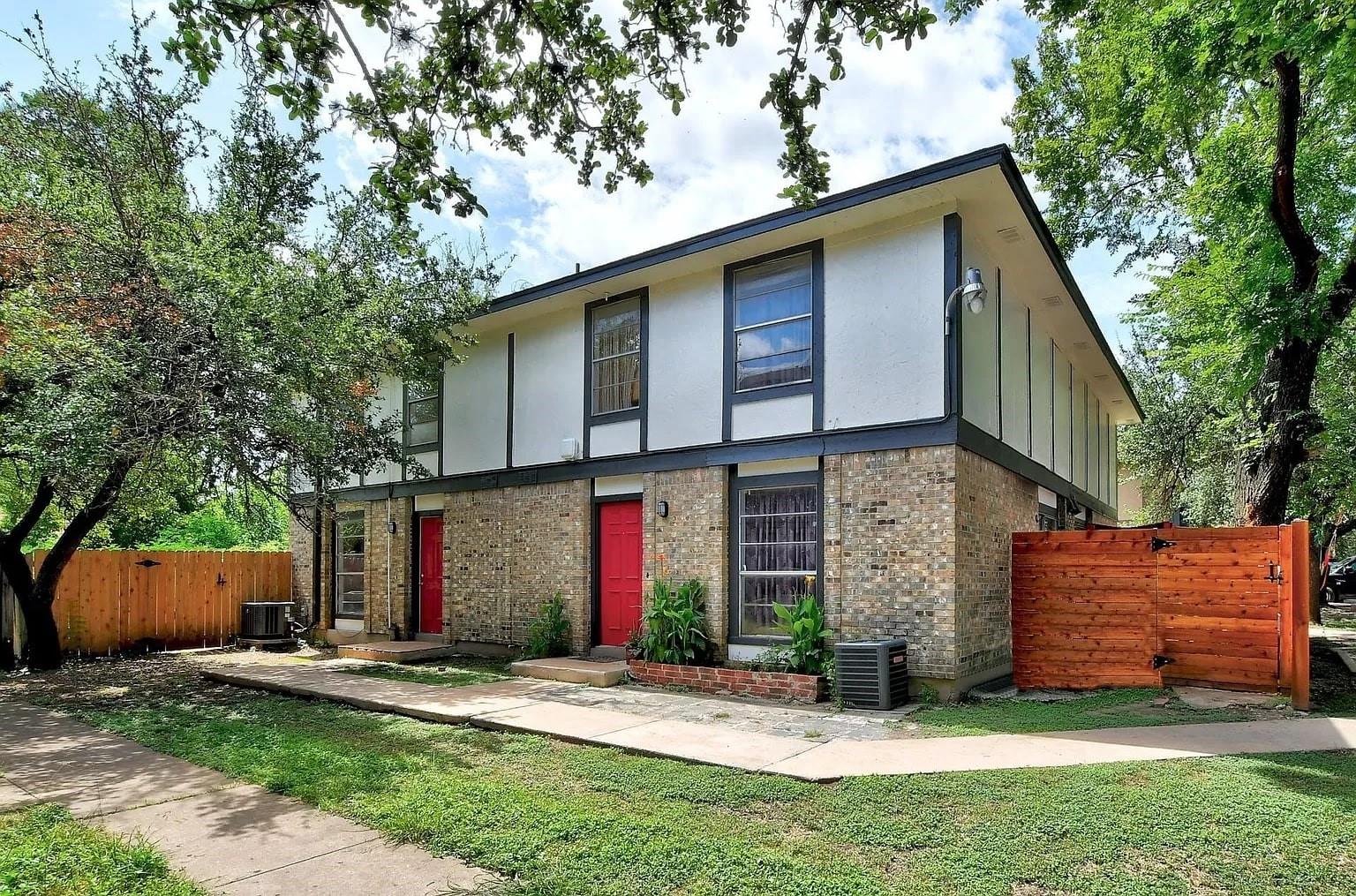 5807 Cougar Drive Austin TX 78745