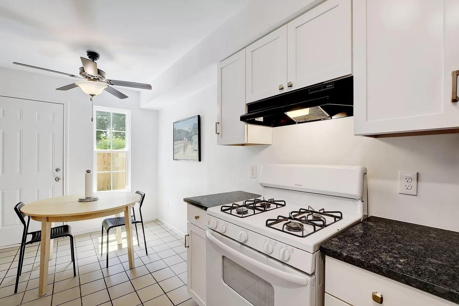 5807 Cougar Drive Austin TX 78745