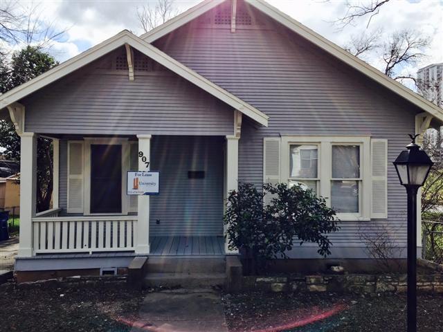 907 Taylor Street Austin TX 78702
