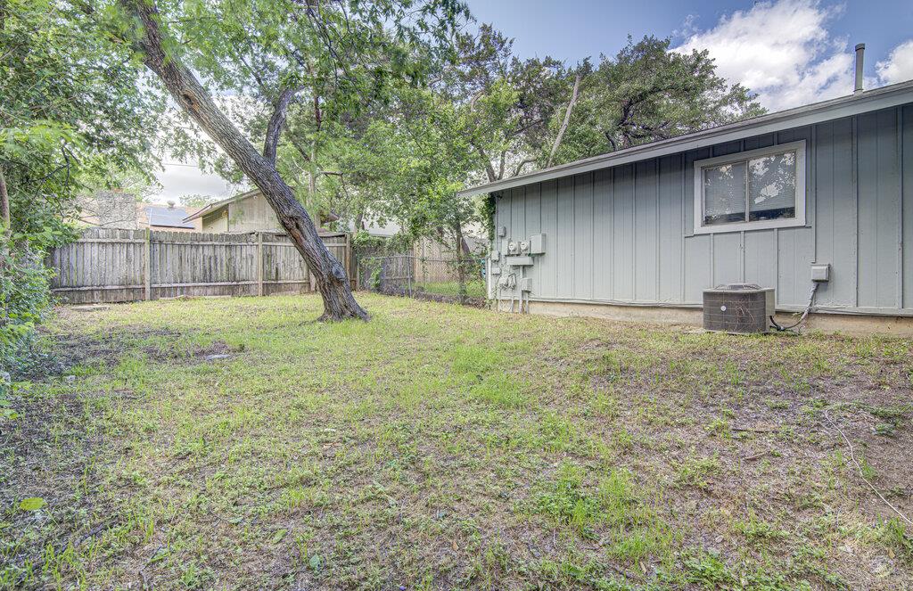 819 Sirocco Drive Austin TX 78745