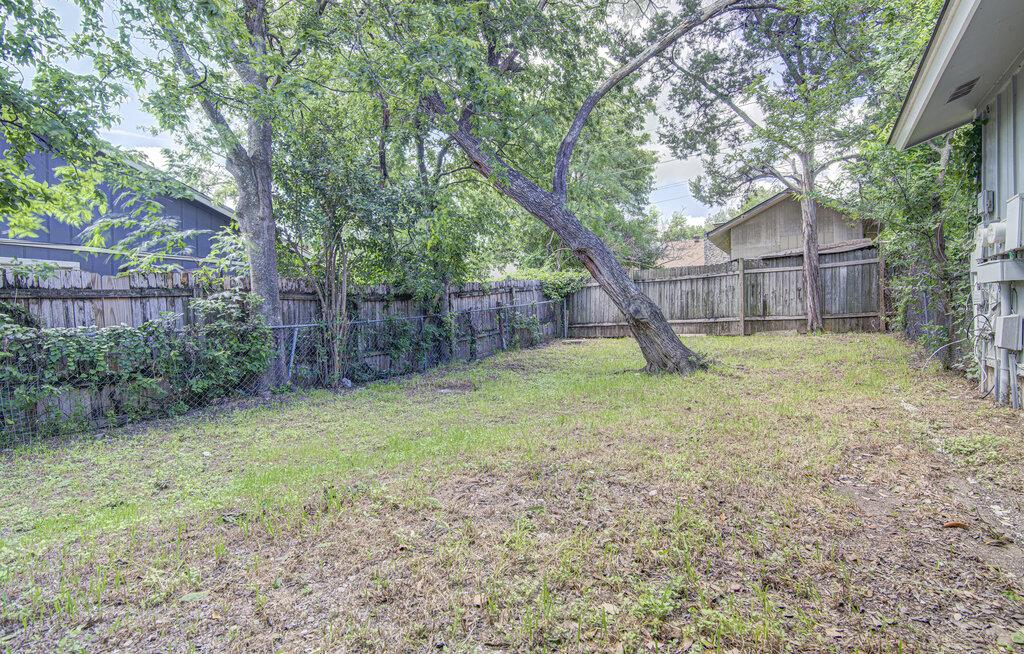 819 Sirocco Drive Austin TX 78745