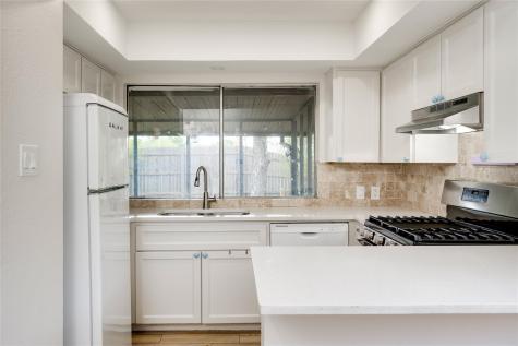 4811 Brushy Ridge Drive Austin TX 78744