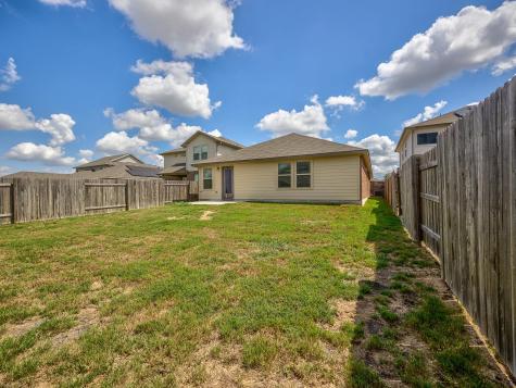 14108 Kira Lane Manor TX 78653
