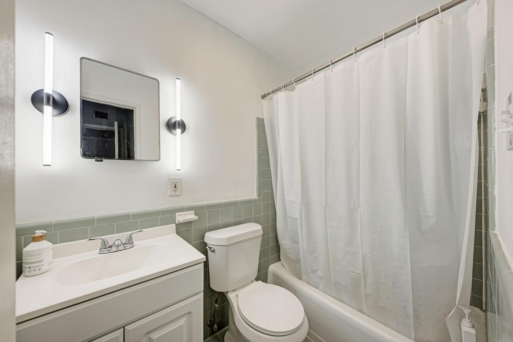 803 W 28th Street Austin TX 78705