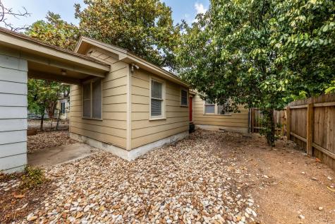 909 E 38th Street Austin TX 78705