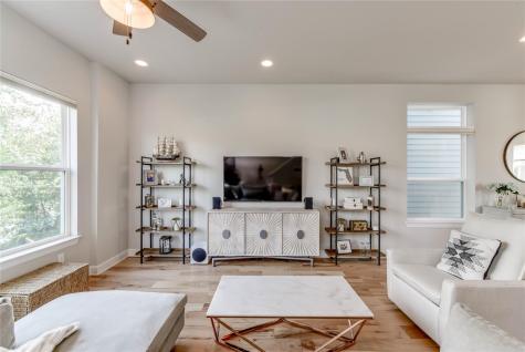 1405 Hyde Street Austin TX 78741