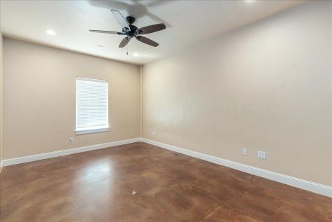 300 County Road 407 Spicewood TX 78669