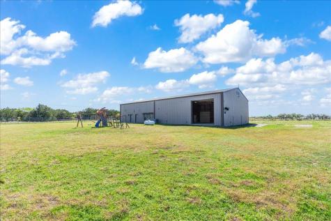 300 County Road 407 Spicewood TX 78669