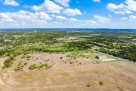 300 County Road 407 Spicewood TX 78669