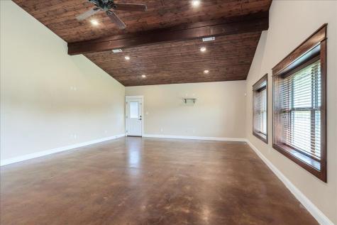 300 County Road 407 Spicewood TX 78669