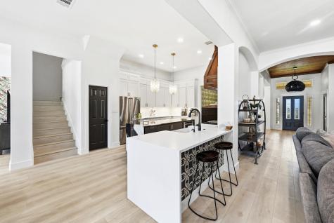 131 Eaton Lane Austin TX 78737