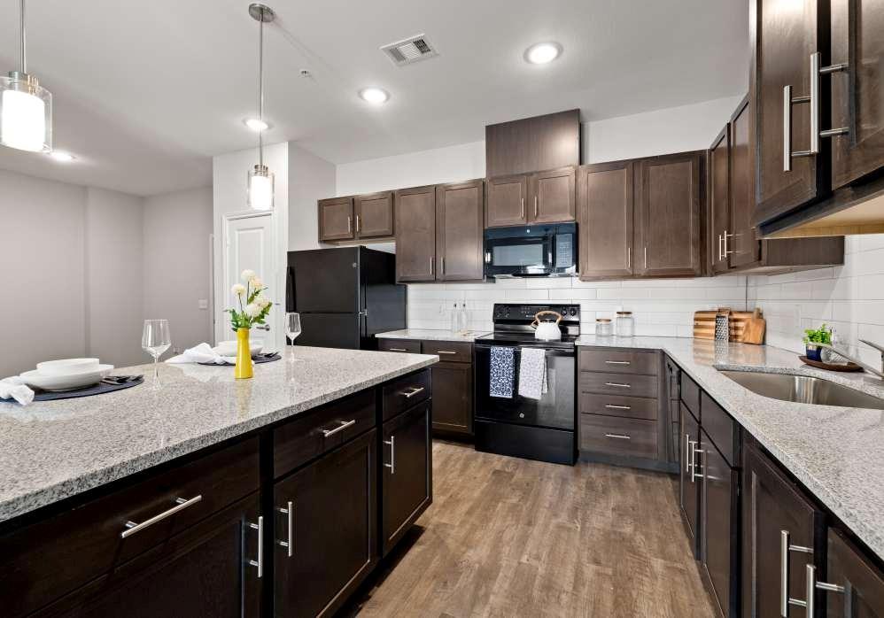 2551 N Guadalupe Street Seguin TX 78155