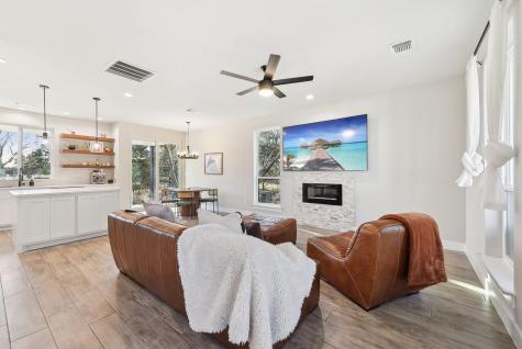 25 Woodacre Drive Wimberley TX 78676