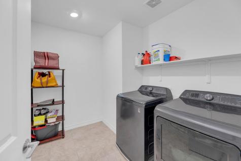 112 Gracie Way Hutto TX 78634