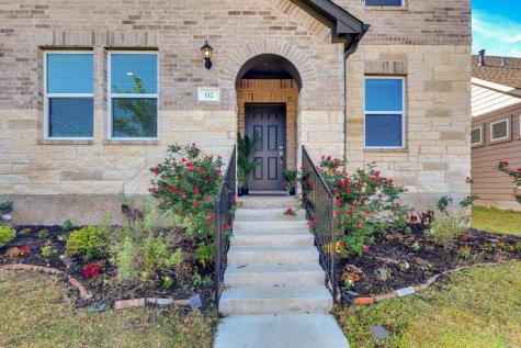 112 Gracie Way Hutto TX 78634