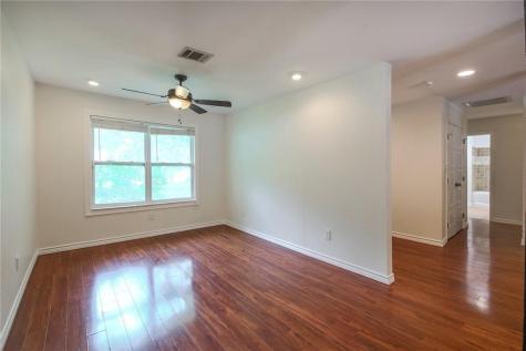 507 San Jacinto Street Lockhart TX 78644