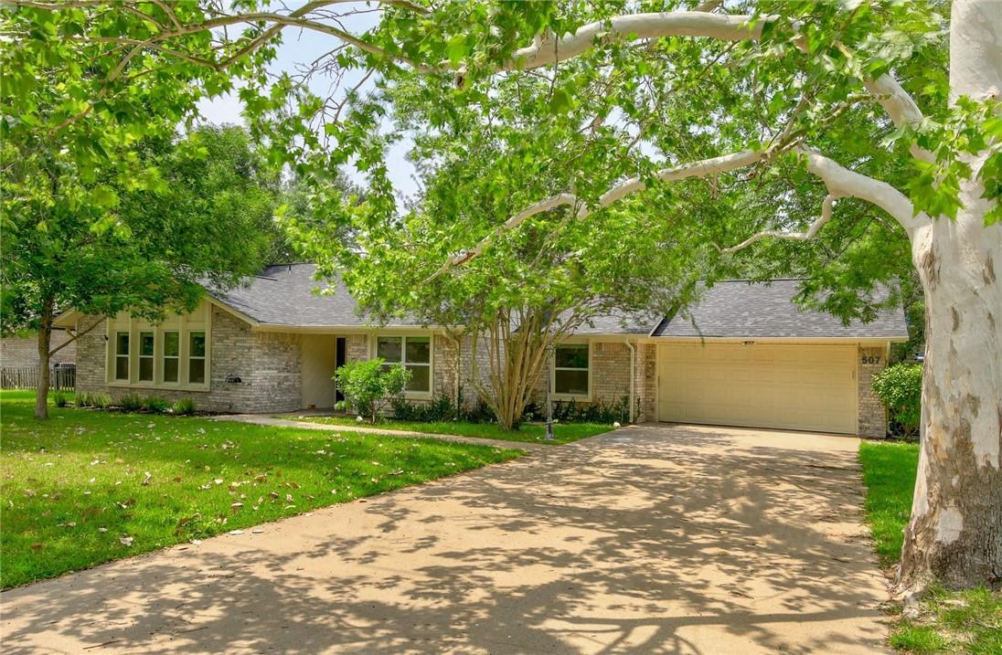 507 San Jacinto Street Lockhart TX 78644