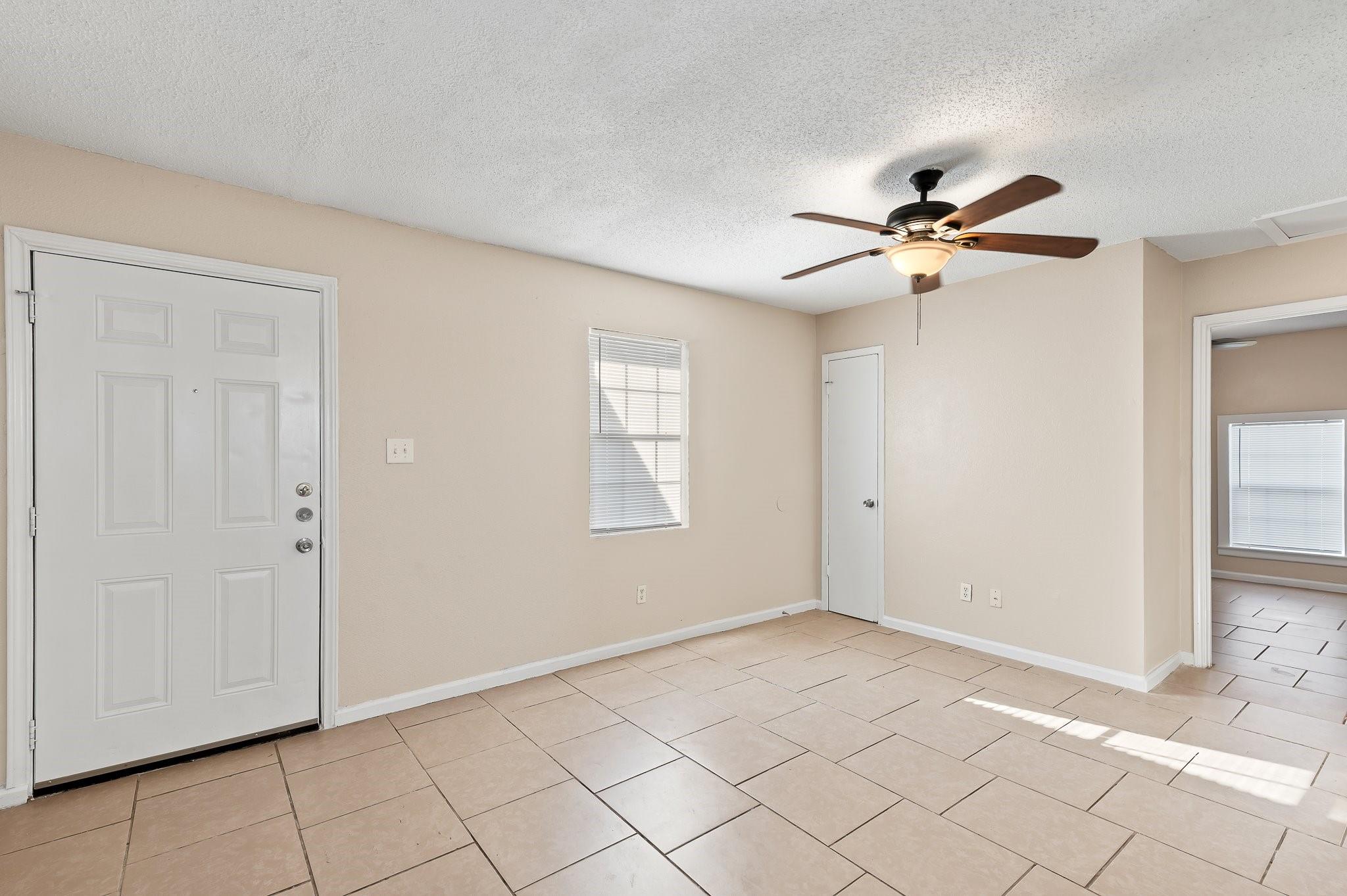 410 Thorndale Taylor TX 76574