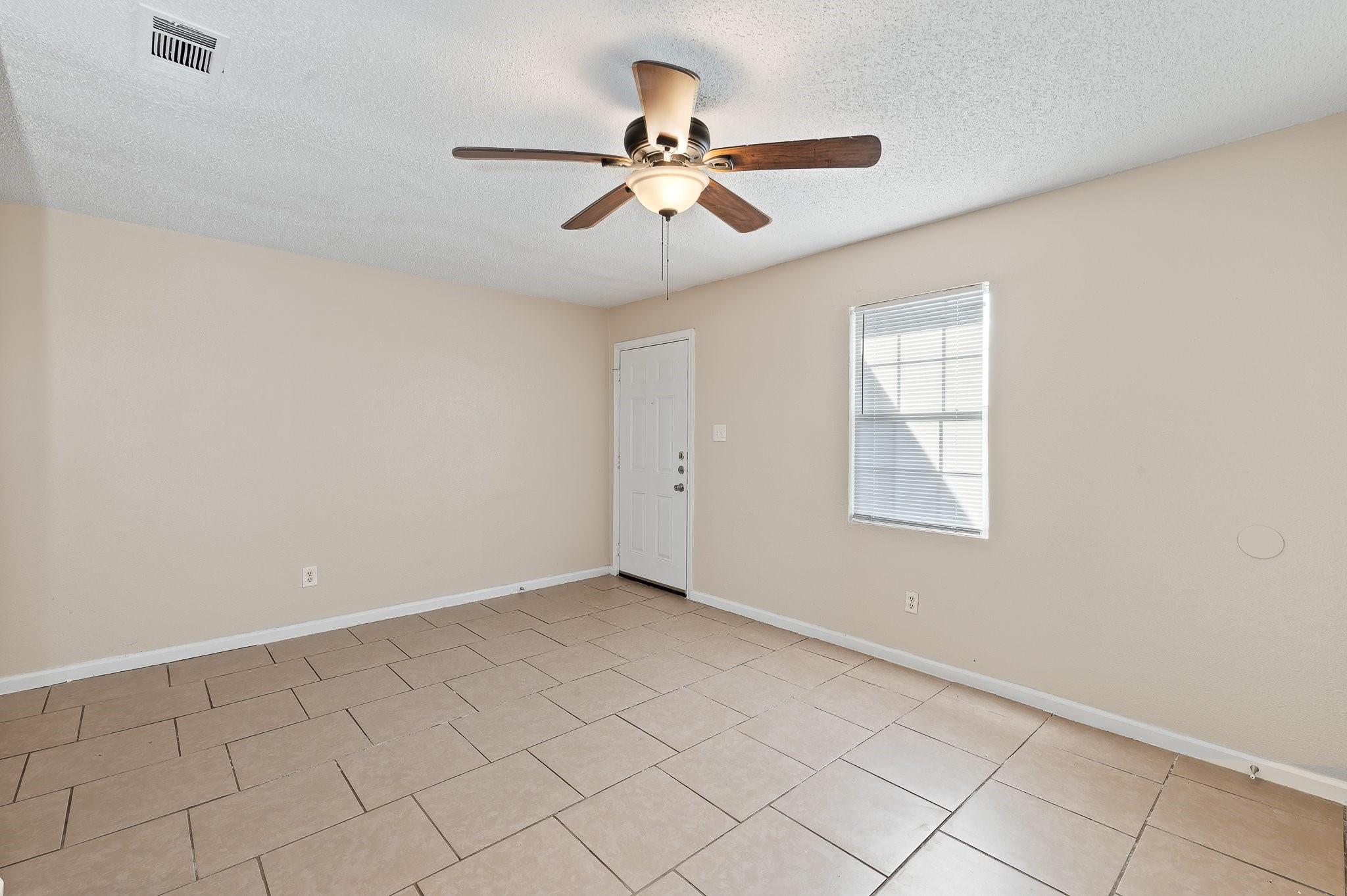 410 Thorndale Taylor TX 76574