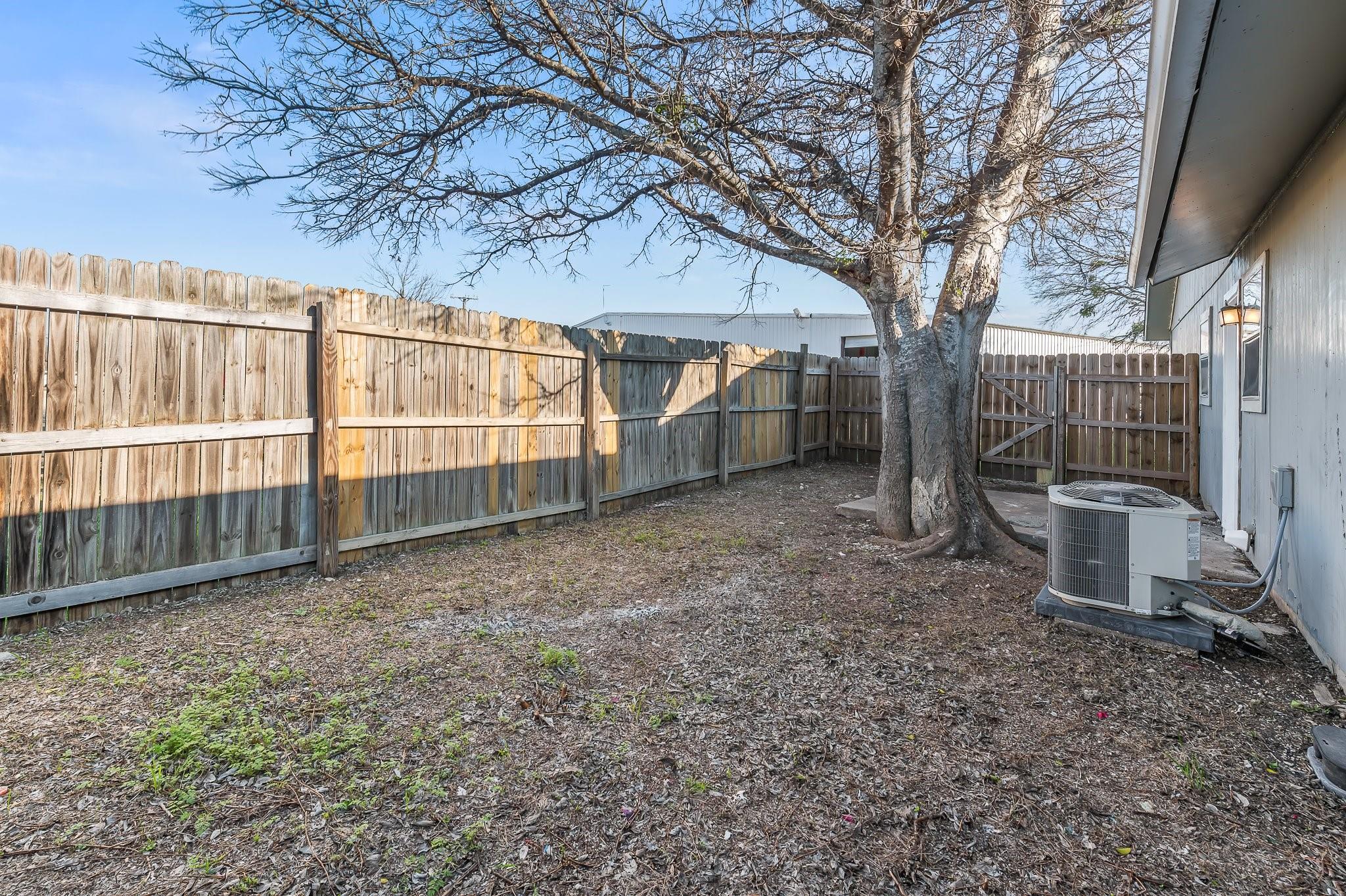 410 Thorndale Taylor TX 76574