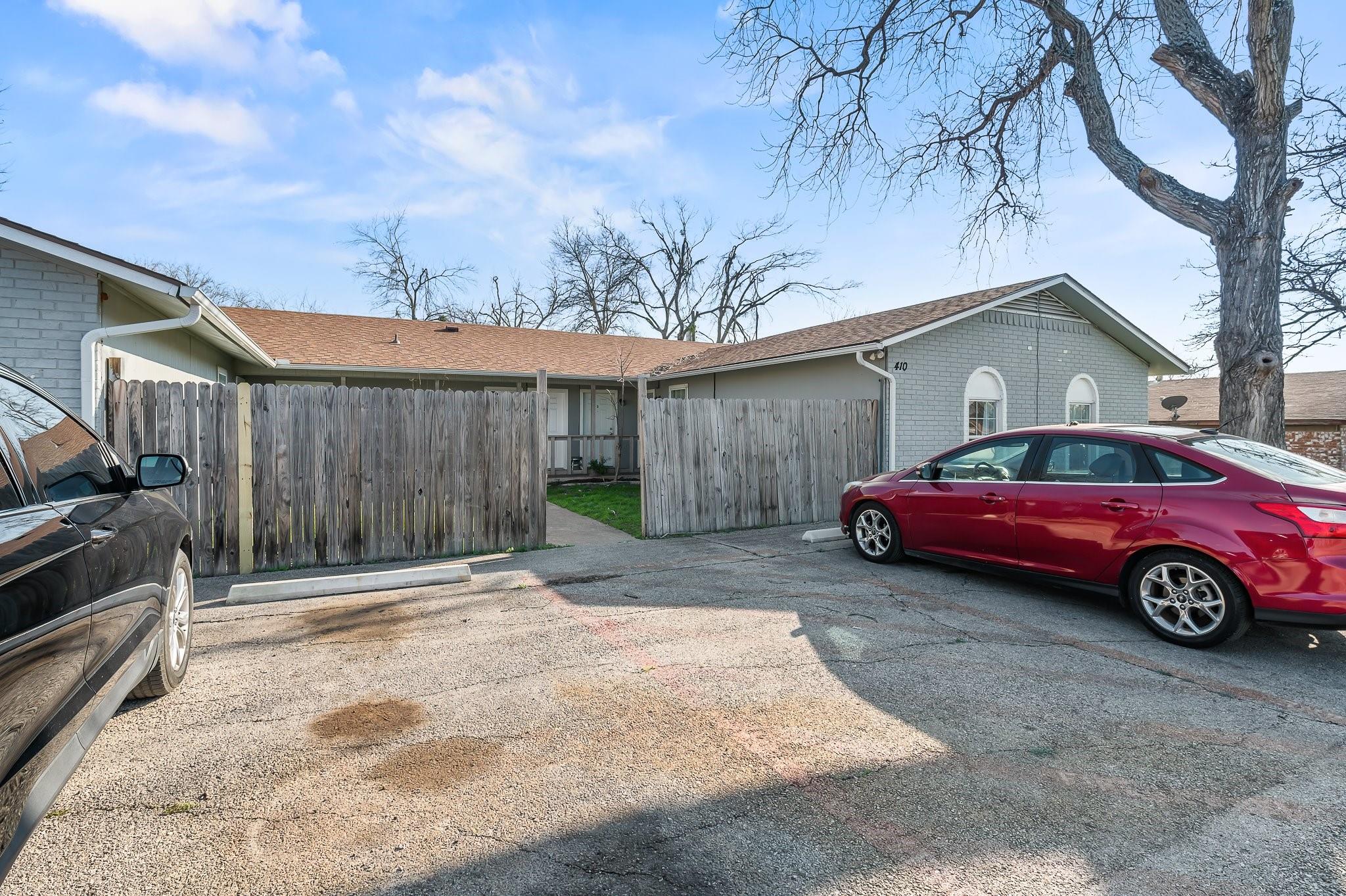 410 Thorndale Taylor TX 76574