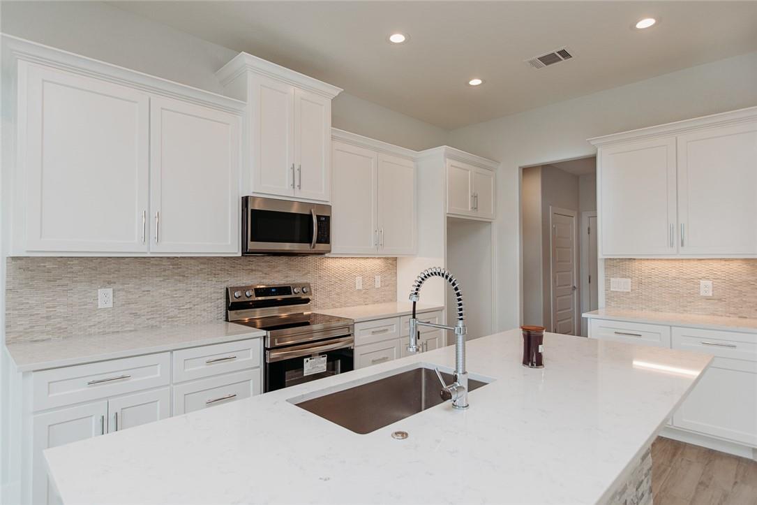 127 Loon Drive Bastrop TX 78602