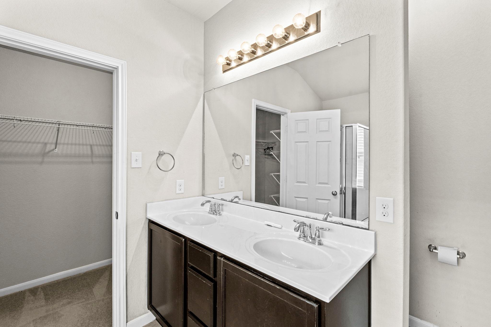 213 Hoya Lane San Marcos TX 78666