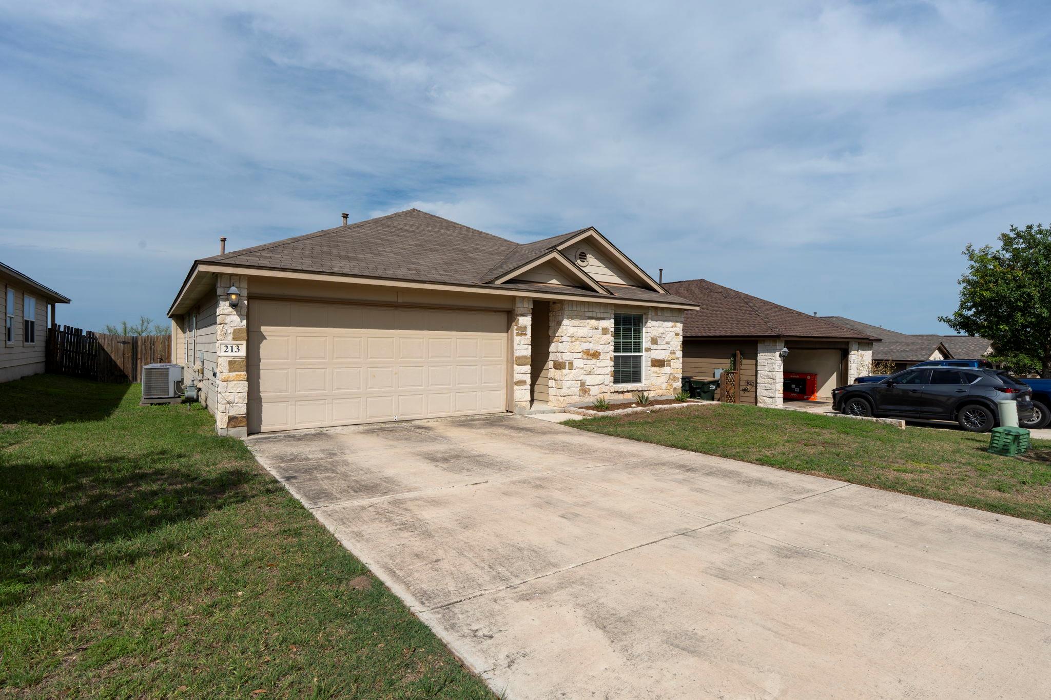 213 Hoya Lane San Marcos TX 78666