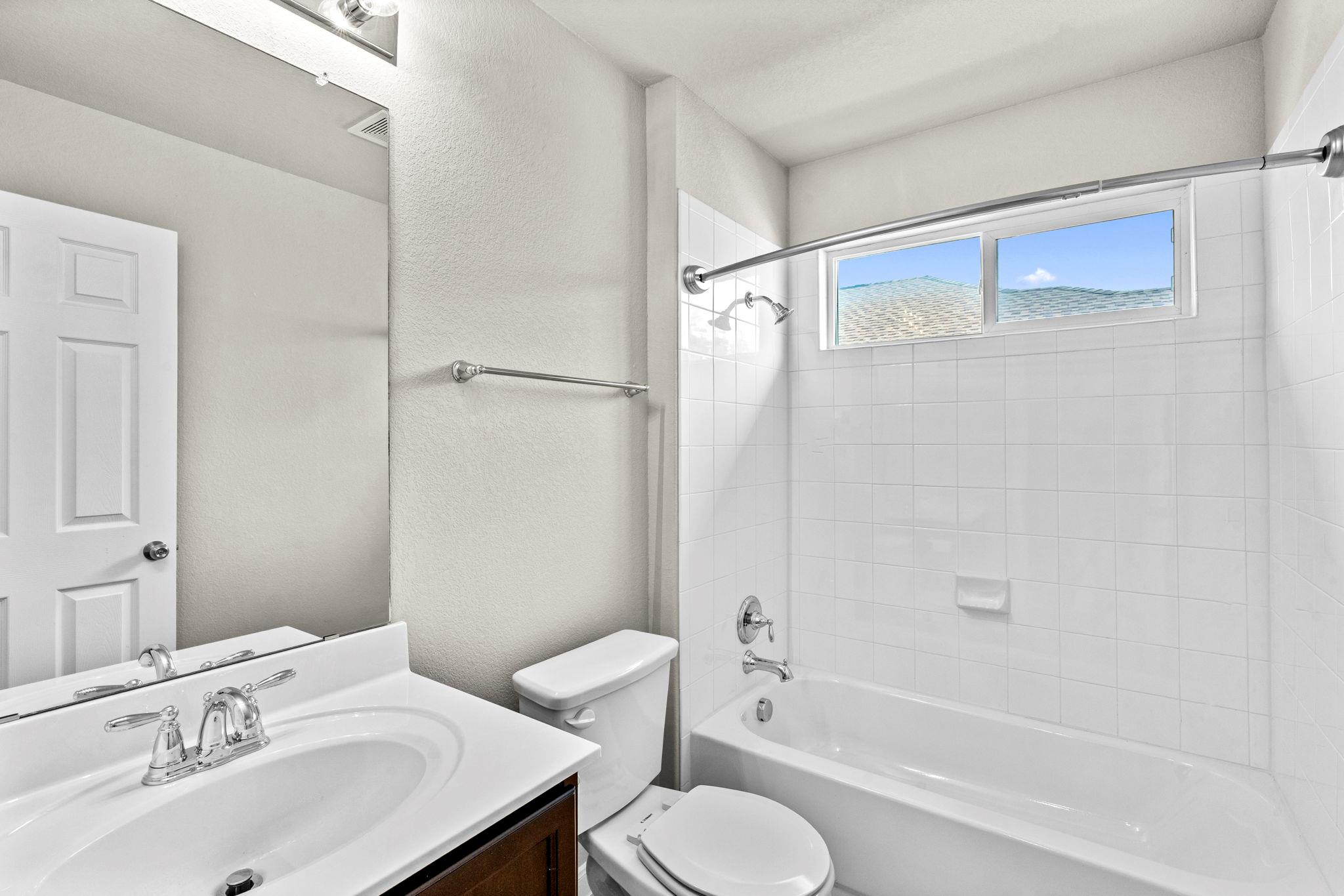 213 Hoya Lane San Marcos TX 78666