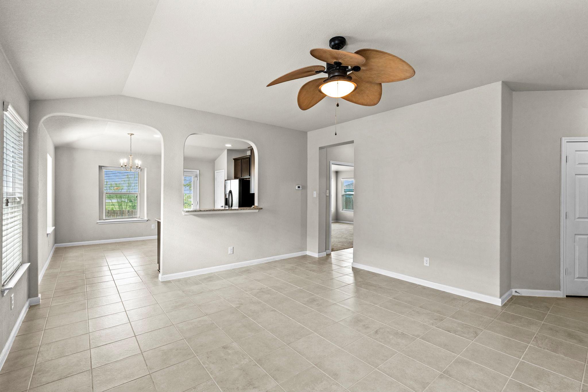 213 Hoya Lane San Marcos TX 78666