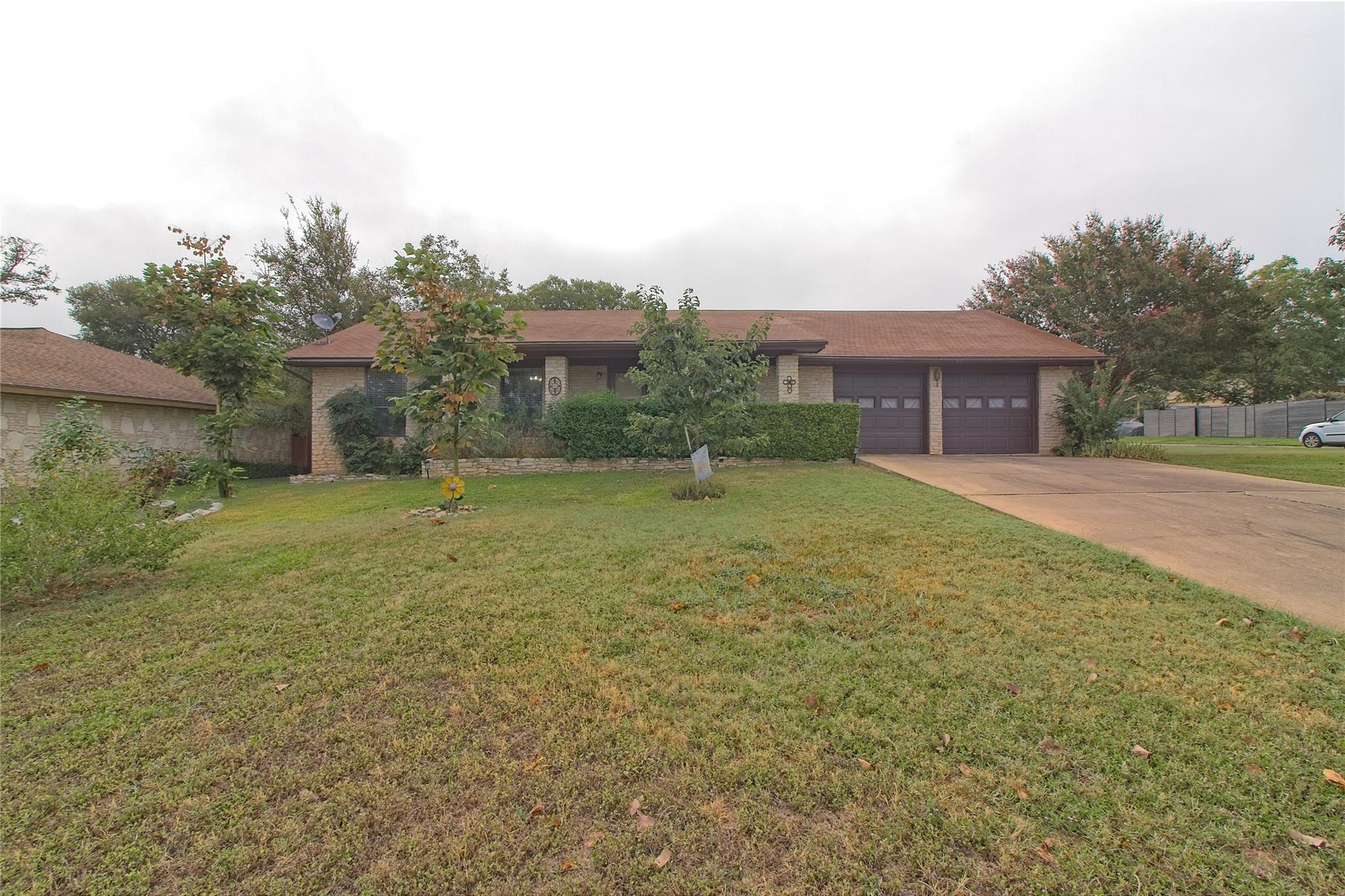 400 Deepwood Drive Georgetown TX 78628
