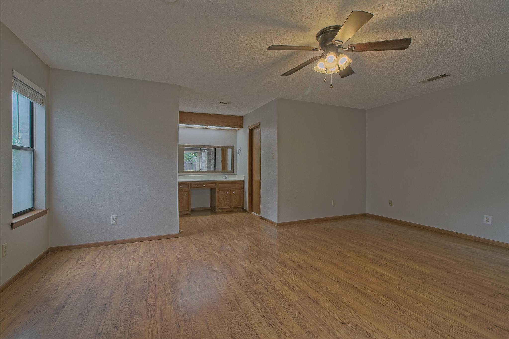 400 Deepwood Drive Georgetown TX 78628