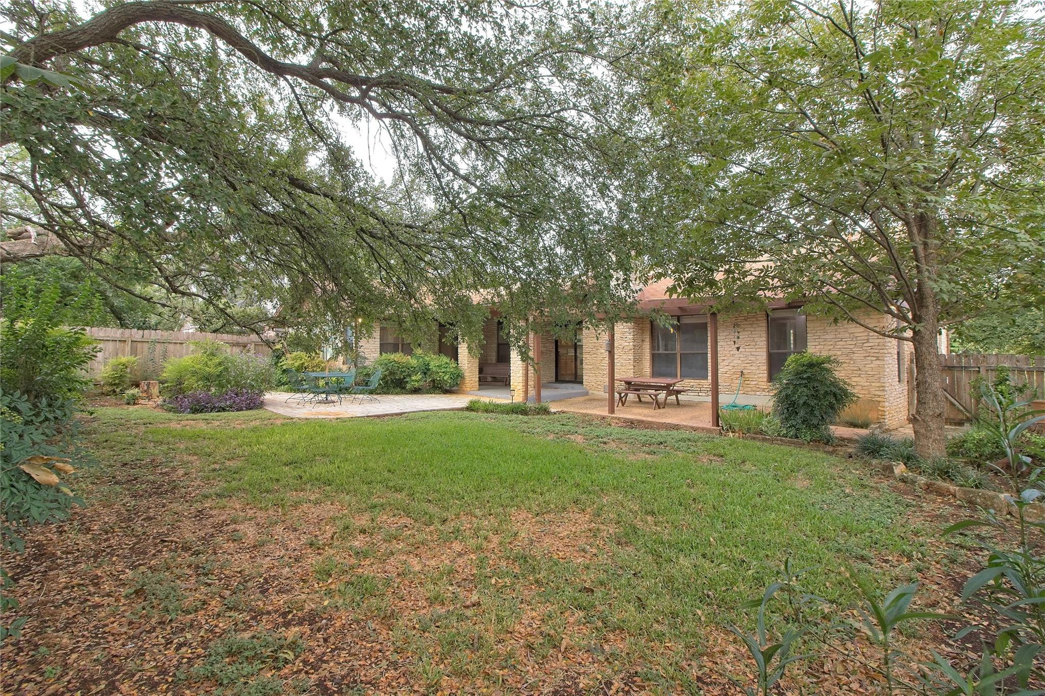 400 Deepwood Drive Georgetown TX 78628