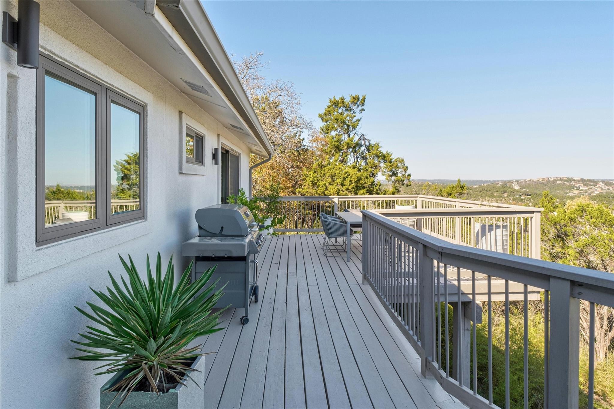 1000 Redbud Trail West Lake Hills TX 78746