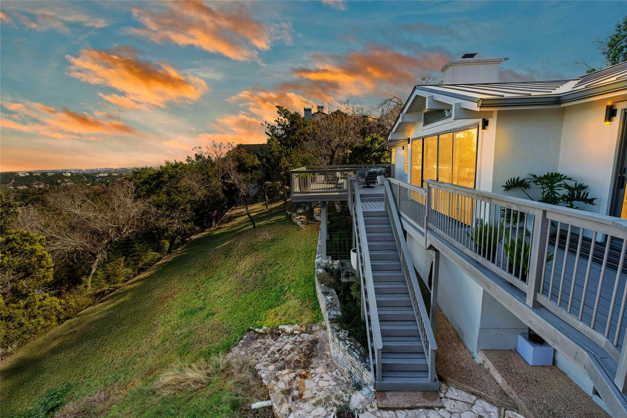 1000 Redbud Trail West Lake Hills TX 78746
