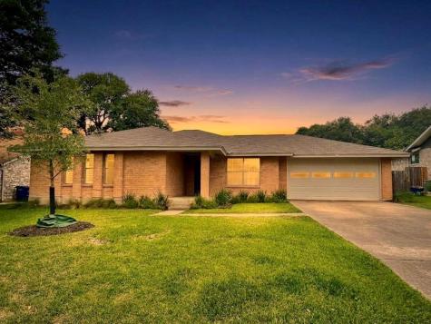 6703 Rustling Oaks Trail Austin TX 78759