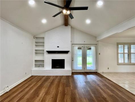 6703 Rustling Oaks Trail Austin TX 78759