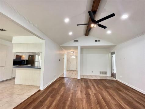 6703 Rustling Oaks Trail Austin TX 78759
