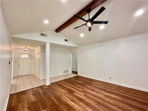 6703 Rustling Oaks Trail Austin TX 78759
