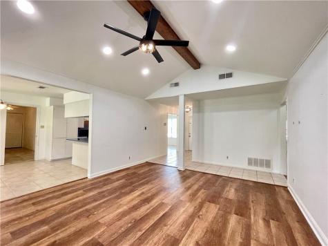 6703 Rustling Oaks Trail Austin TX 78759