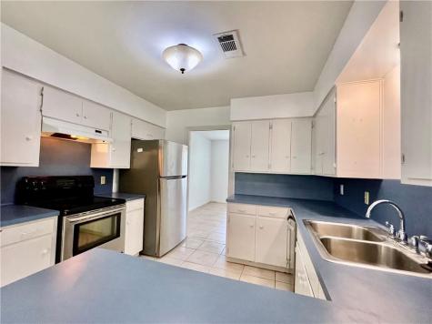 6703 Rustling Oaks Trail Austin TX 78759