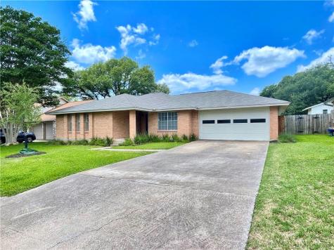 6703 Rustling Oaks Trail Austin TX 78759
