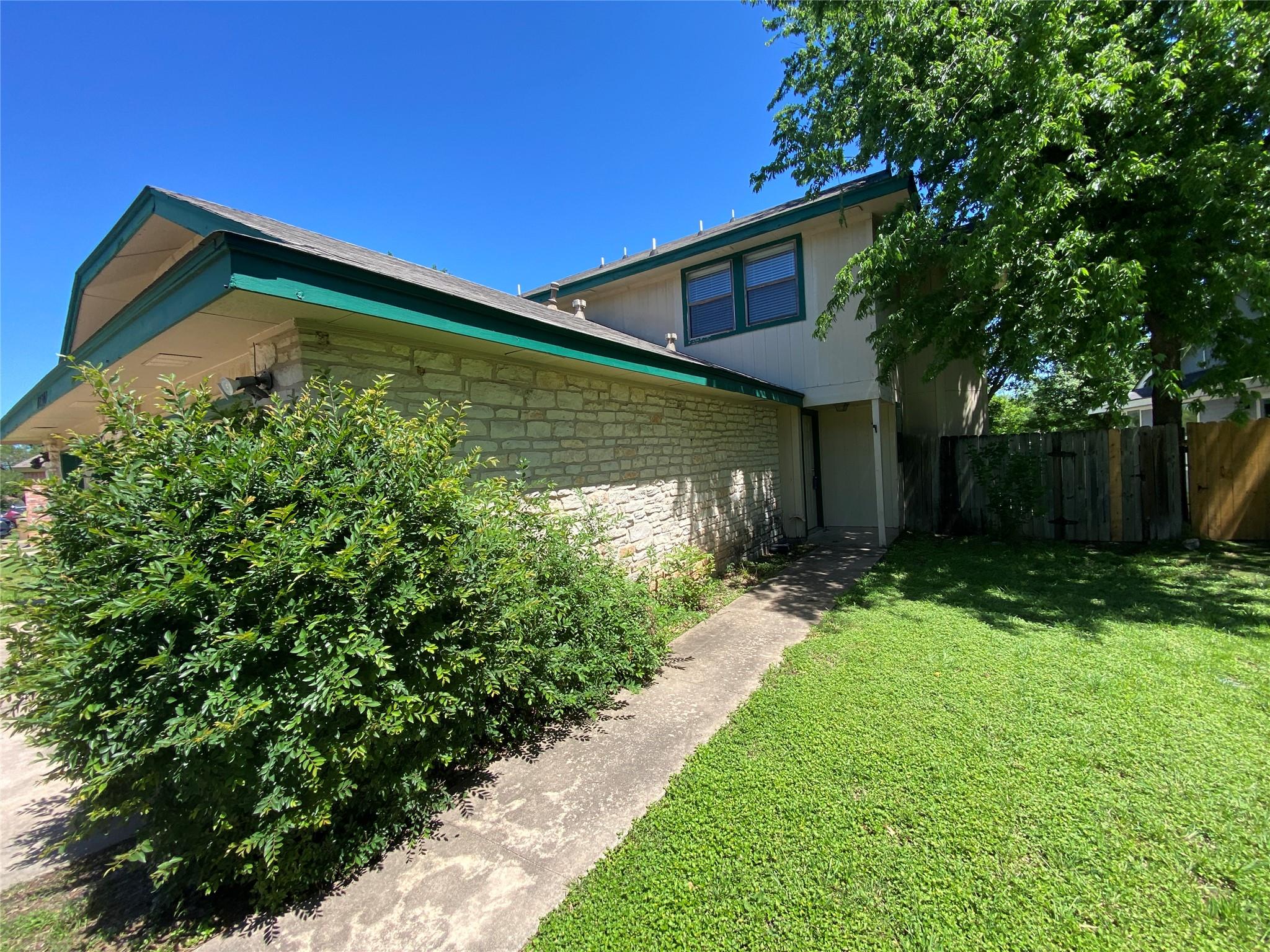12307 Deer Falls Drive Austin TX 78729