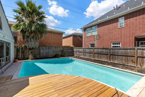 2226 Nantucket Drive Houston TX 77057
