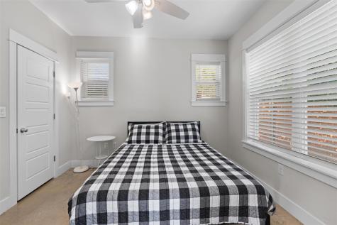 1809 Chestnut Avenue Austin TX 78702