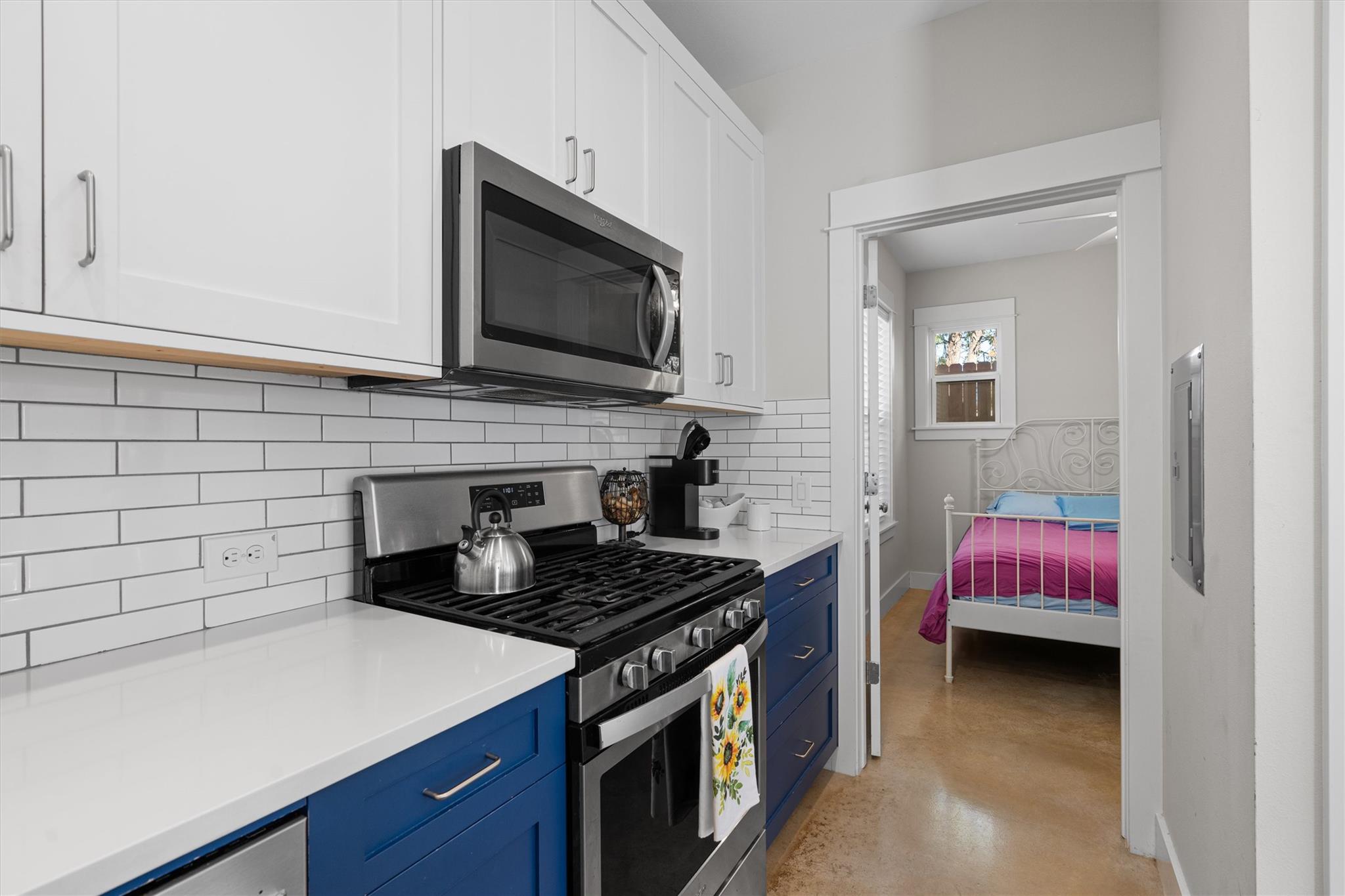 1809 Chestnut Avenue Austin TX 78702